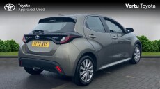 Toyota Yaris 1.5 Hybrid Icon 5dr CVT Hybrid Hatchback